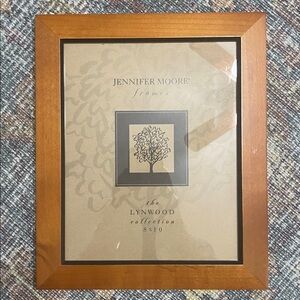 Jennifer Moore Frames- The Lynwood Collection- 10 x 8 Wooden Picture Frames